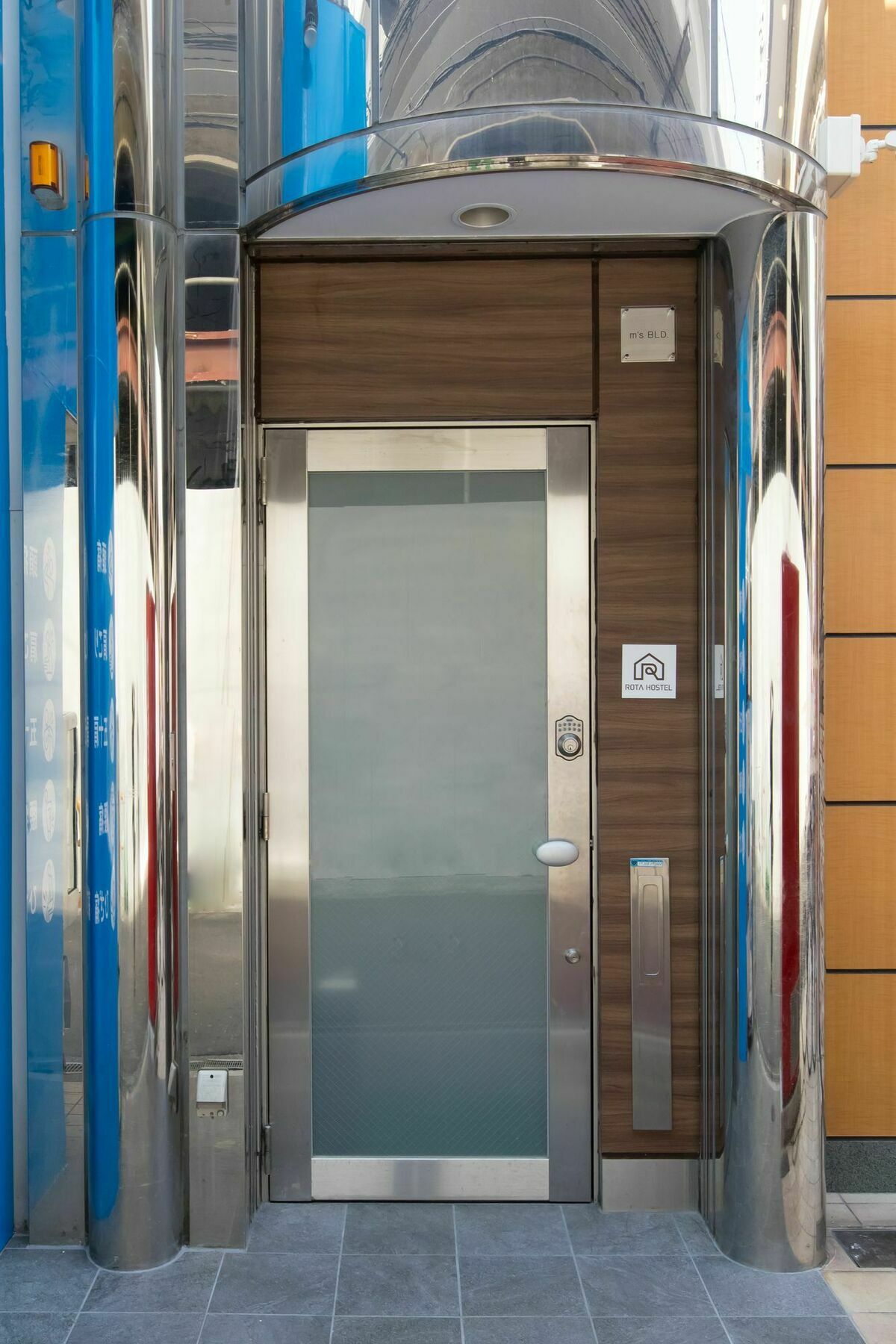 Rota Hostel Ōsaka Eksteriør bilde